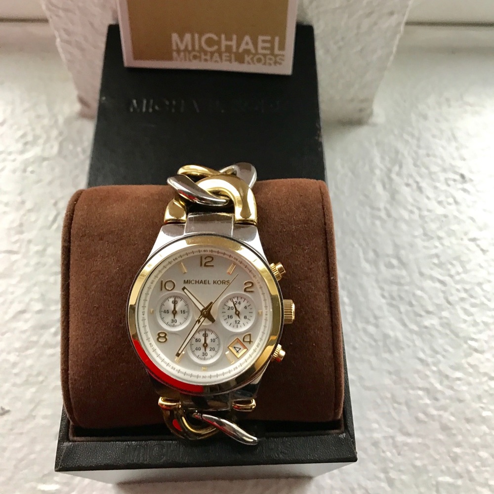 Michael Kors Twist Chain Watch MK3199